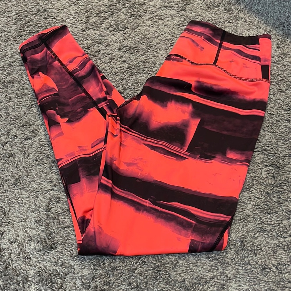 H&M sport leggings size small